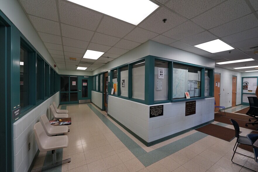 More Photos Of 1835 Treanor St, Saginaw Rehabilitation Center For Sale