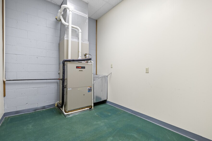 More Photos Of 8959 Career Ln, Harrison Light Distribution For Sale