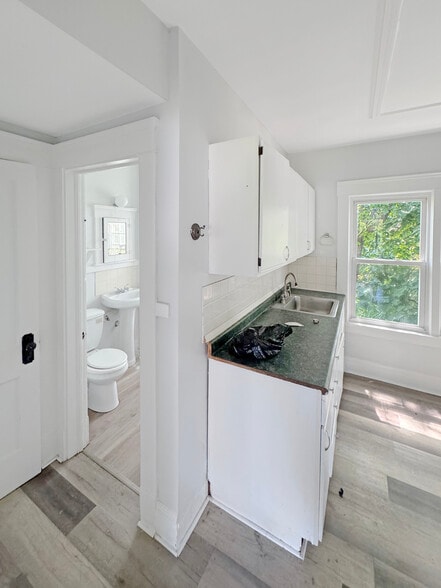 More Photos Of 1156 Carl Ave, Cleveland Apartments For Sale