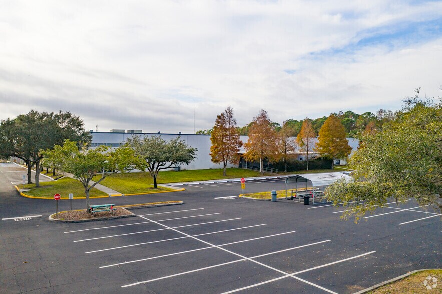 More Photos Of 13750 Reptron Blvd, Tampa Manufacturing For Lease