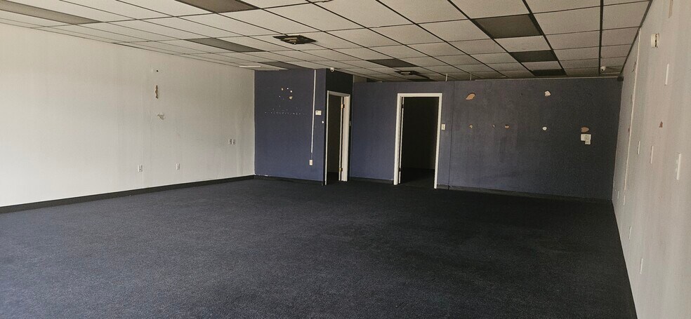 More Photos Of 7001-7009 Hull Street Rd, Richmond Unknown For Lease