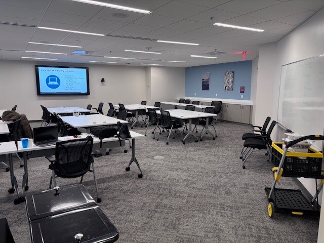 More Photos Of 8403 Arlington Blvd, Fairfax Office For Lease