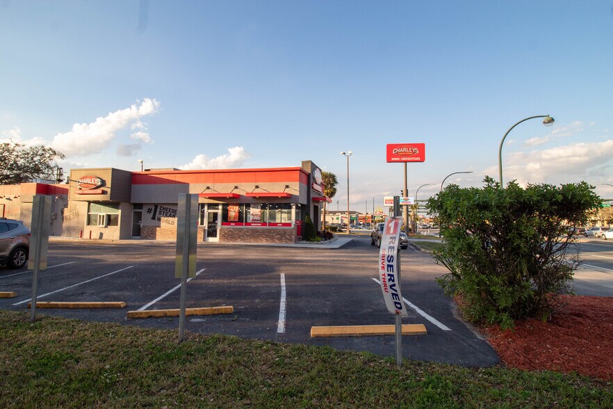 More Photos Of 5908 Orange Blossom Trl, Orlando Fast Food For Sale