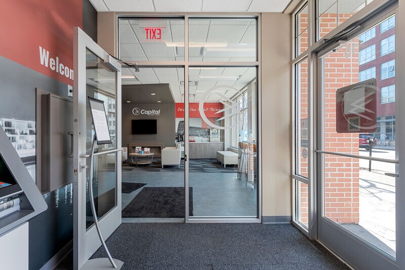 More Photos Of 100-140 N Washington St, Green Bay General Retail For Lease