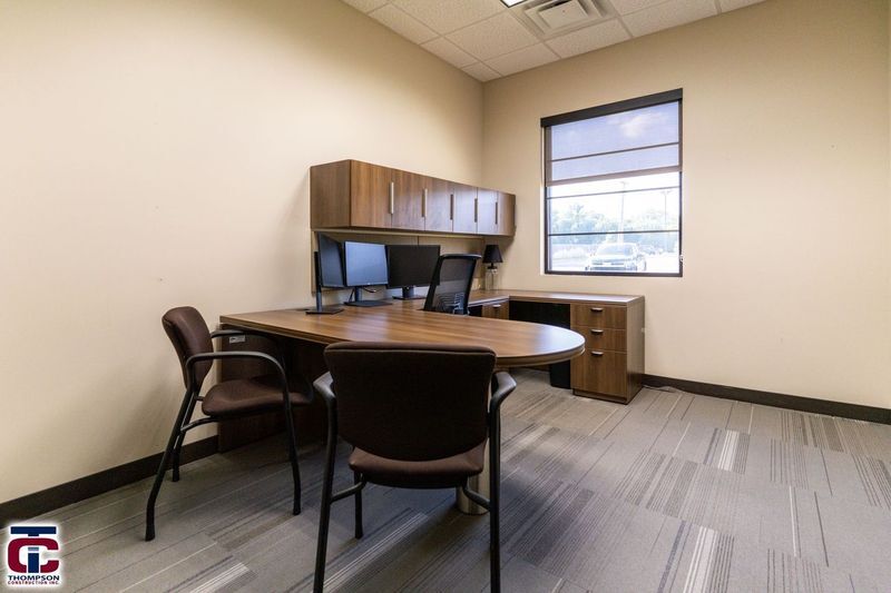 More Photos Of 8126 S Mingo Rd, Tulsa Medical For Lease