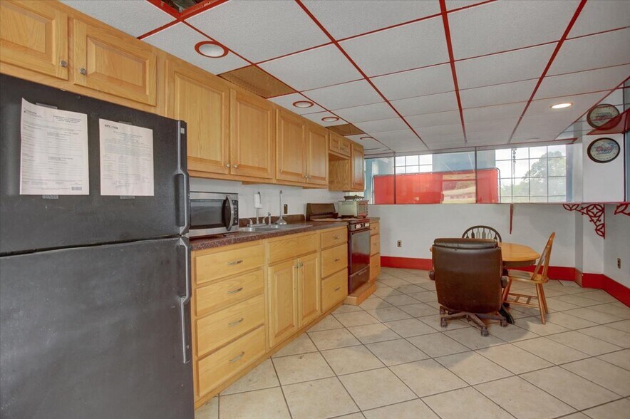 More Photos Of 3771 Pleasant Grove Rd, Warfordsburg Warehouse For Sale