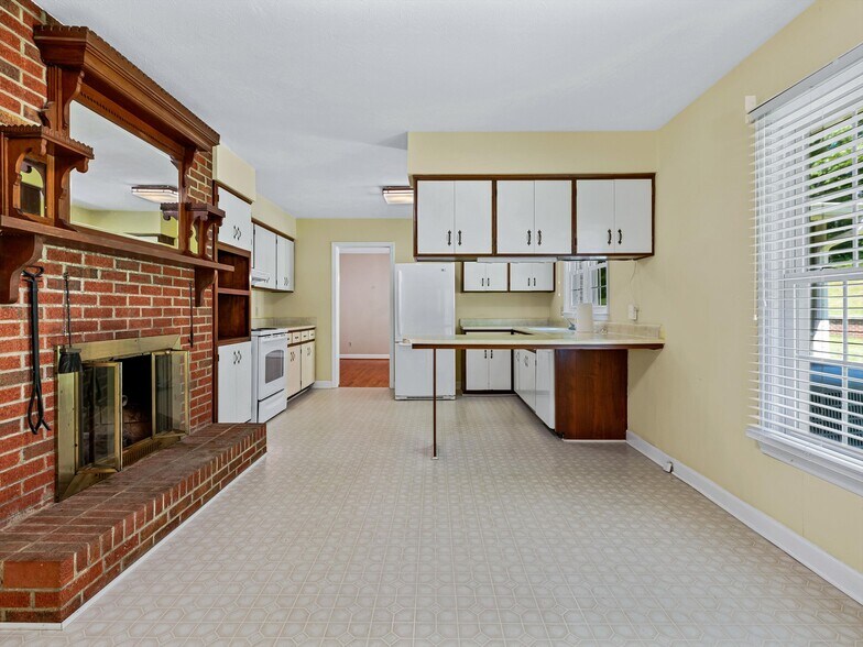 More Photos Of 21 Parker Cove Rd, Weaverville Land For Sale