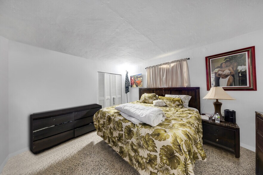 More Photos Of 3126 NW 28th St, Miami Apartments For Sale