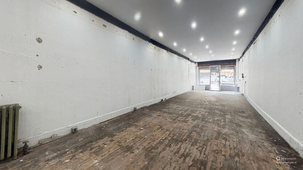 More Photos Of 188 Beach 116th St, Far Rockaway Storefront For Lease