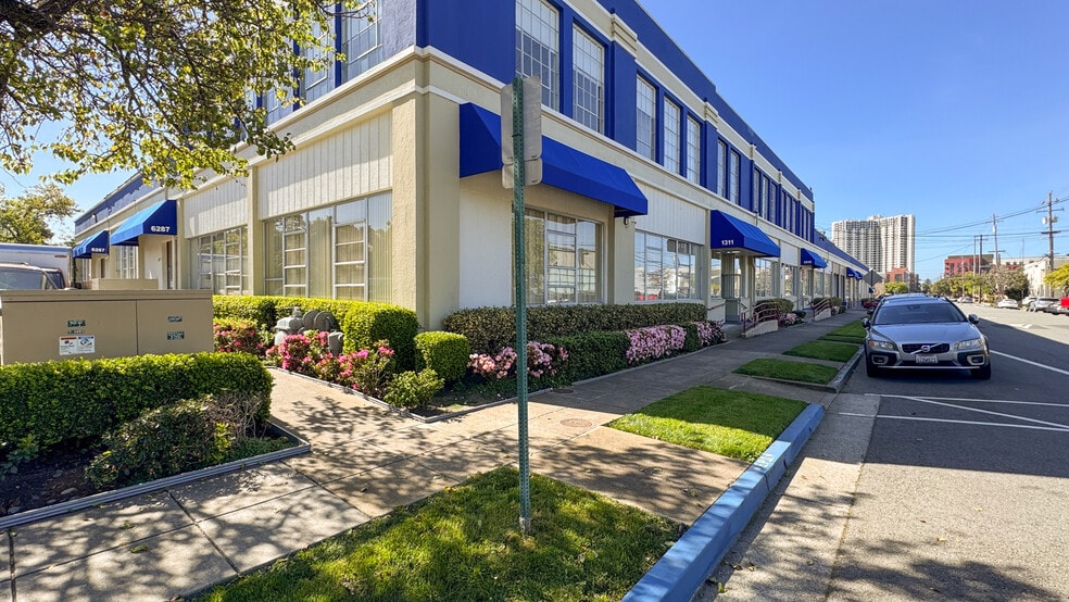More Photos Of 1311-1425 63rd St, Emeryville Distribution For Lease