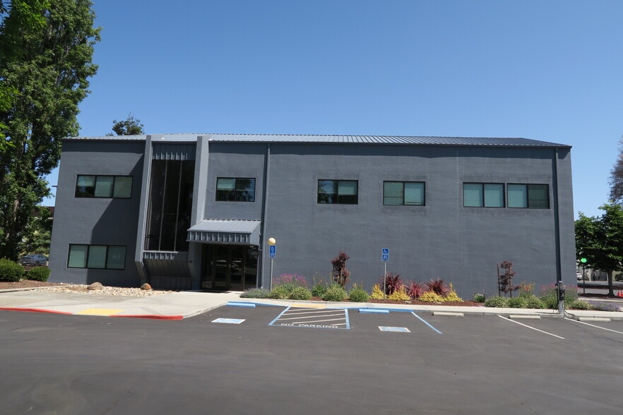 Primary Photo Of 151 Gibraltar Ct, Sunnyvale Light Manufacturing For Lease