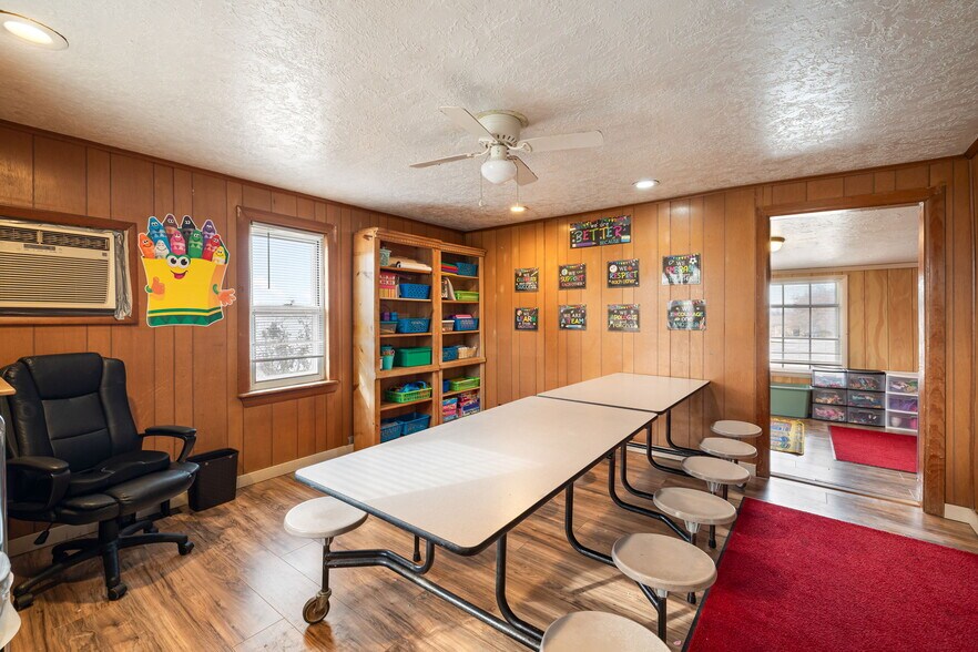 More Photos Of 1419 W London St, El Reno Religious Facility For Sale