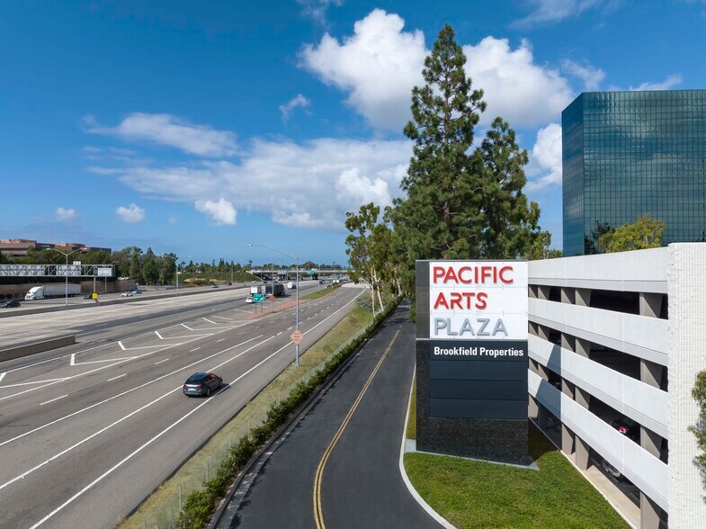 More Photos Of 675 Anton Blvd, Costa Mesa Office For Lease