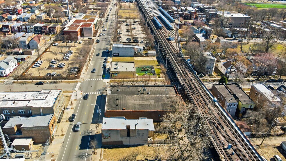More Photos Of 1505 W 63rd St, Chicago General Retail For Lease