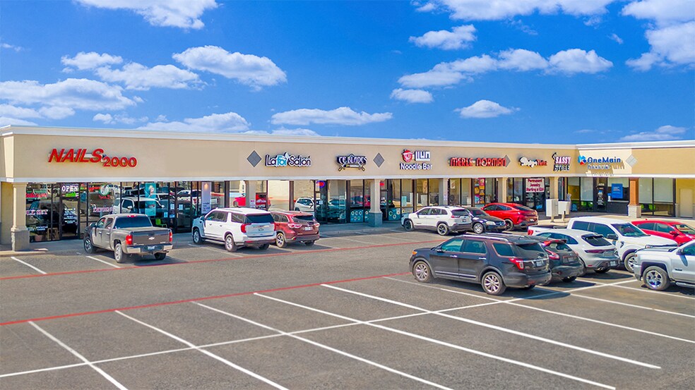 More Photos Of 6802-6820 Slide Rd, Lubbock Unknown For Lease