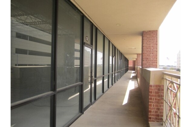 More Photos Of 9889 Bellaire Blvd, Houston Unknown For Lease