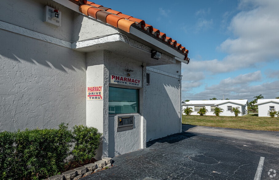 More Photos Of 1865 W Woolbright Rd, Boynton Beach Unknown For Lease