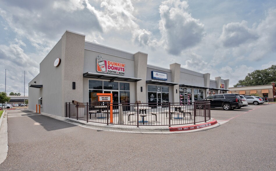More Photos Of 807 S Jackson Rd, Pharr Storefront For Lease