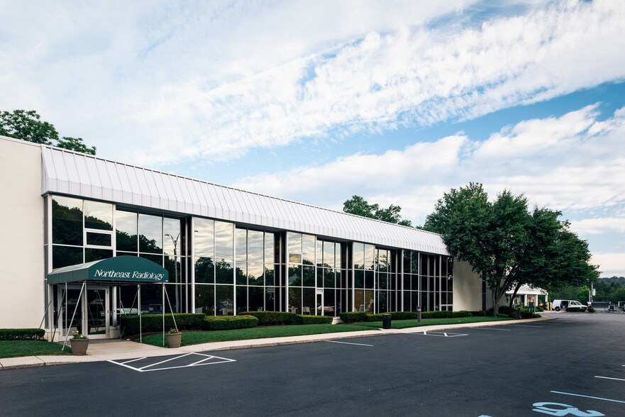 More Photos Of 666 Lexington Ave, Mount Kisco Medical For Lease