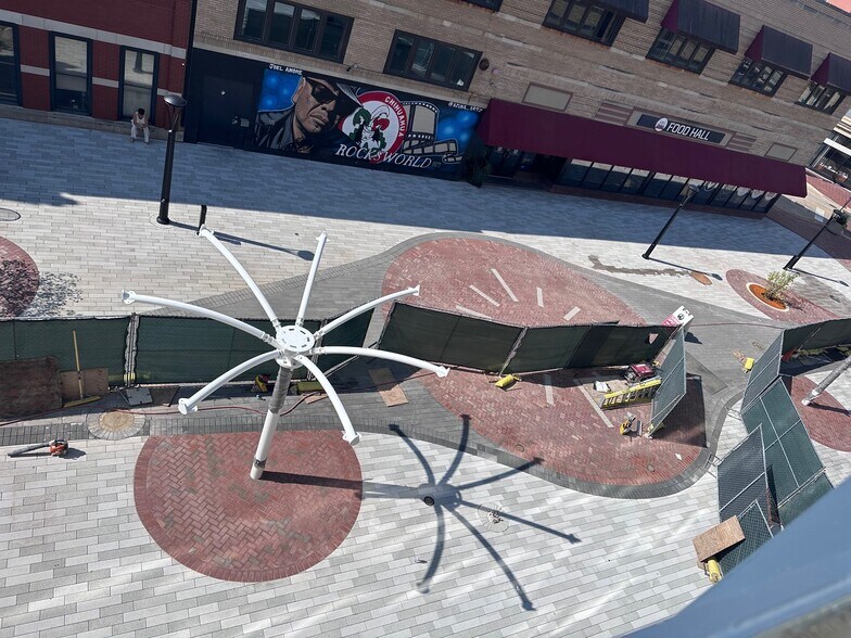 More Photos Of 40 Du Page Ct, Elgin Apartments For Lease