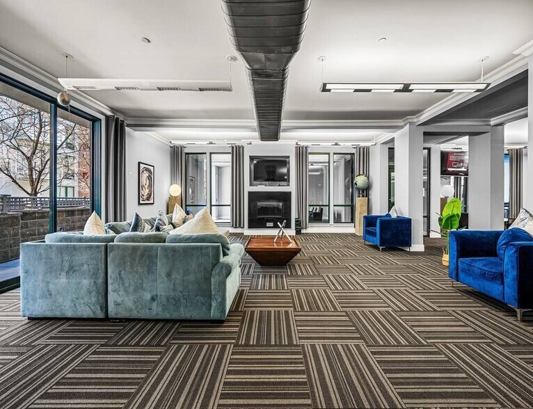 More Photos Of 121 Towne St, Stamford Apartments For Lease
