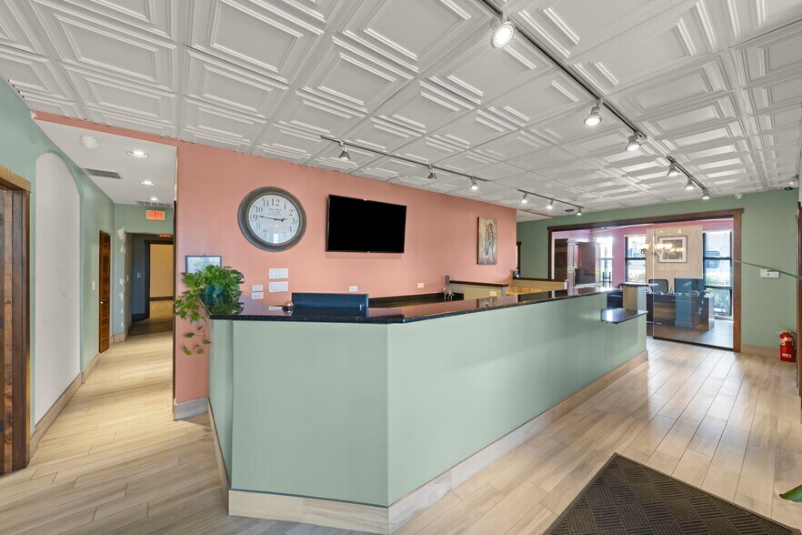 More Photos Of 10441 163rd Pl, Orland Park Warehouse For Sale