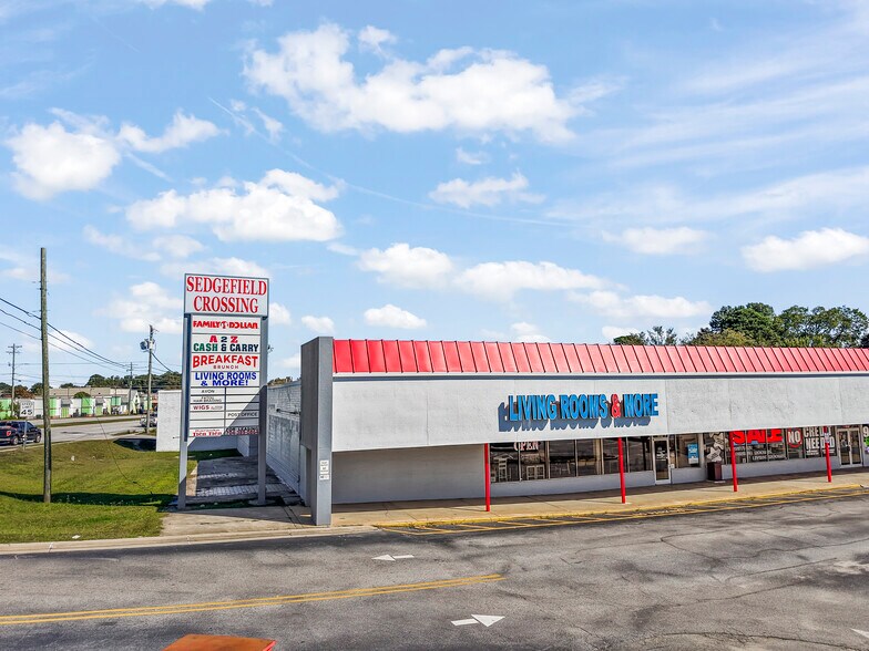 More Photos Of 4605-4625 High Point Rd, Greensboro Unknown For Lease