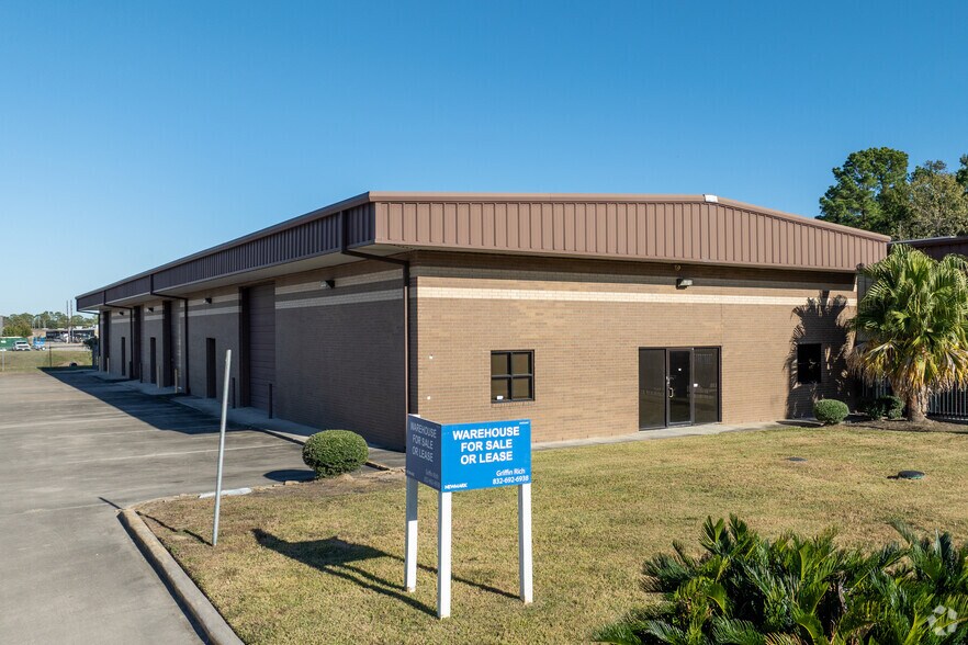 More Photos Of 6743 Theall Rd, Houston Unknown For Lease
