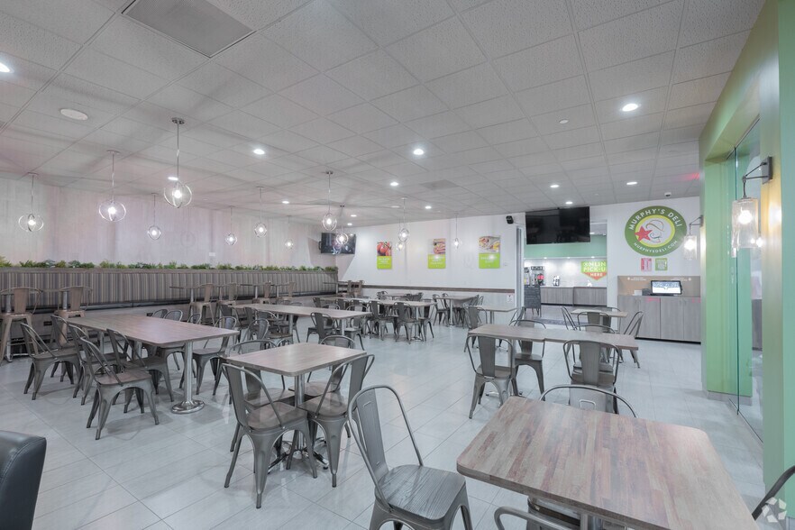 More Photos Of 801 Cherry St, Fort Worth Office For Lease