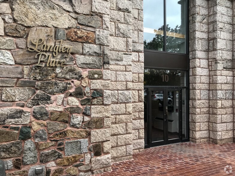 More Photos Of 10 Langley Rd, Newton Office For Sale