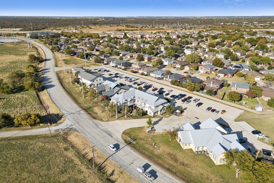 More Photos Of 361 W Byron Nelson Blvd, Roanoke Office For Lease