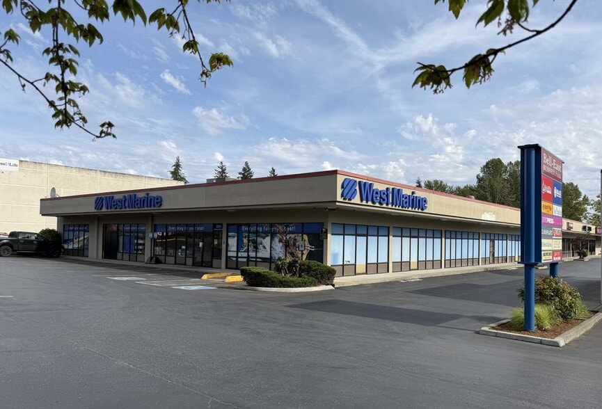 More Photos Of 1910 132nd Ave NE, Bellevue Freestanding For Lease