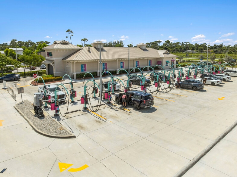 Primary Photo Of 15389 Southern Blvd, Loxahatchee Carwash For Sale