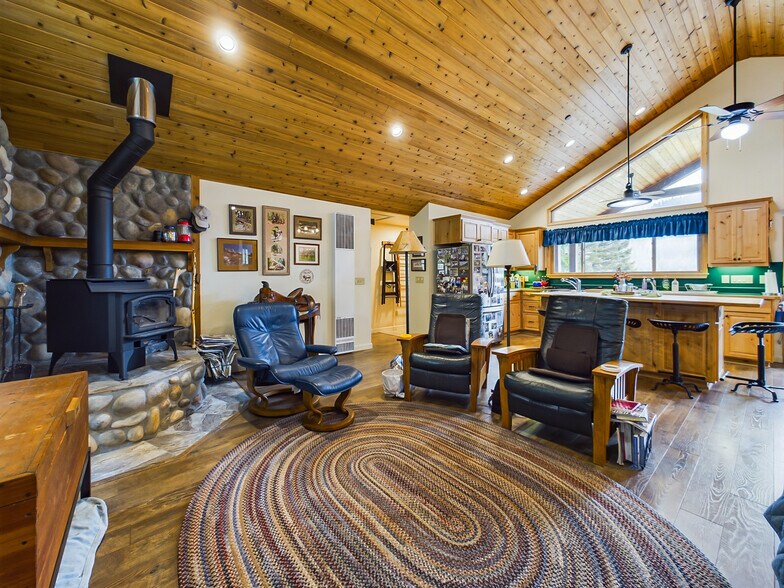 More Photos Of 10 Estabrook, Trinity Center Land For Sale