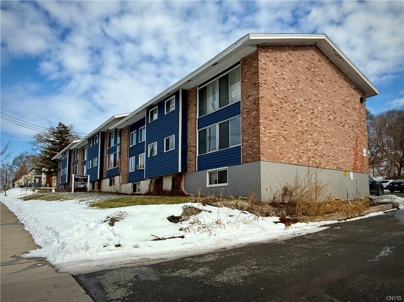 Primary Photo Of 1312 Butternut St, Syracuse Apartments For Sale