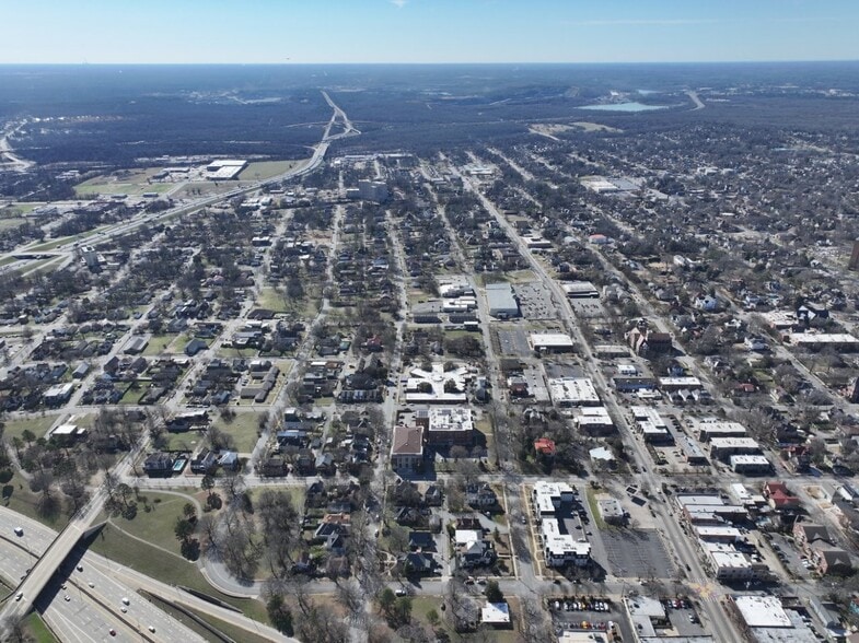 More Photos Of 1305 Cumberland St, Little Rock Multifamily For Sale