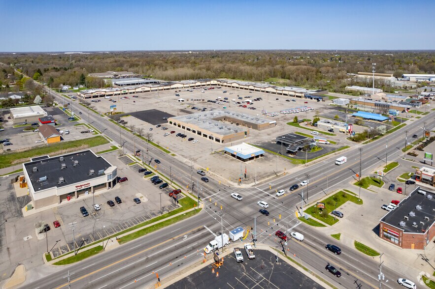 More Photos Of 3316 S Martin Luther King Jr Blvd, Lansing Bank For Lease