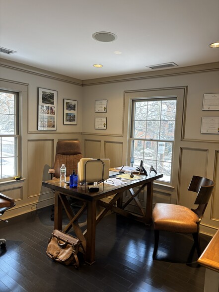 More Photos Of 20 Old Kings Hwy, Darien Medical For Sale