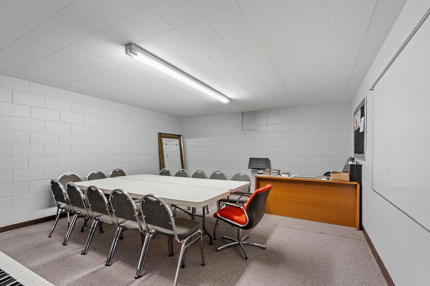 More Photos Of 6206 Lilac Dr N, Brooklyn Center Religious Facility For Sale