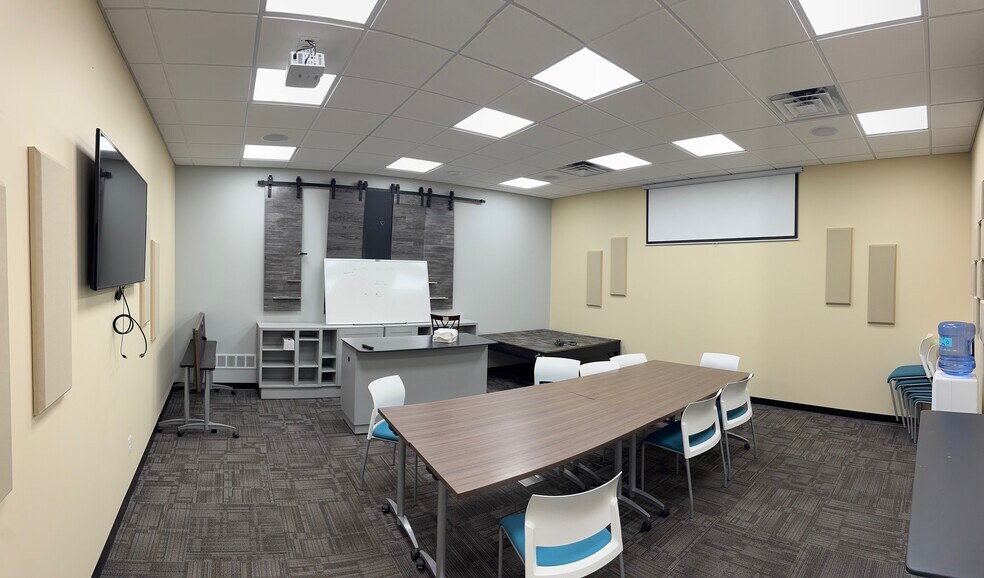 More Photos Of 2147 N Eisenhower Dr, Goshen Warehouse For Sale