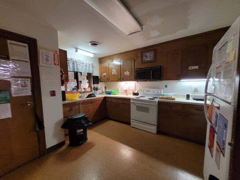 More Photos Of 130 Williamson Ave, Mount Airy Multifamily For Sale