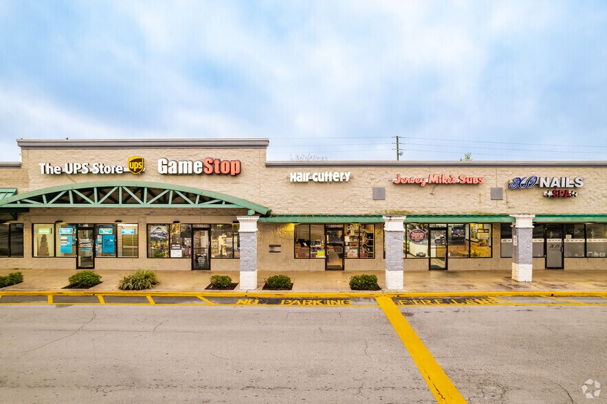 More Photos Of 5601-5775 Red Bug Lake Rd, Winter Springs Unknown For Lease