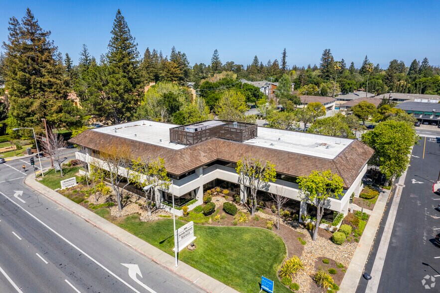 More Photos Of 1550 El Camino Real, Menlo Park Medical For Lease