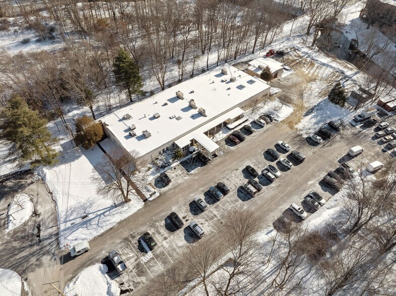 More Photos Of 56 Winthrop St, Concord Medical For Lease