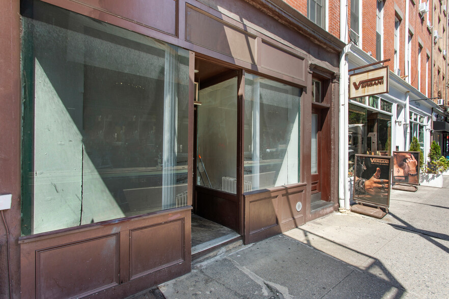 Primary Photo Of 306 Bleecker St, New York Apartments For Lease