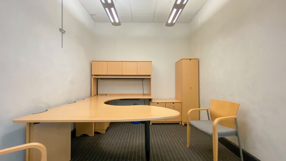 More Photos Of 823 Broad St, Augusta Office For Lease