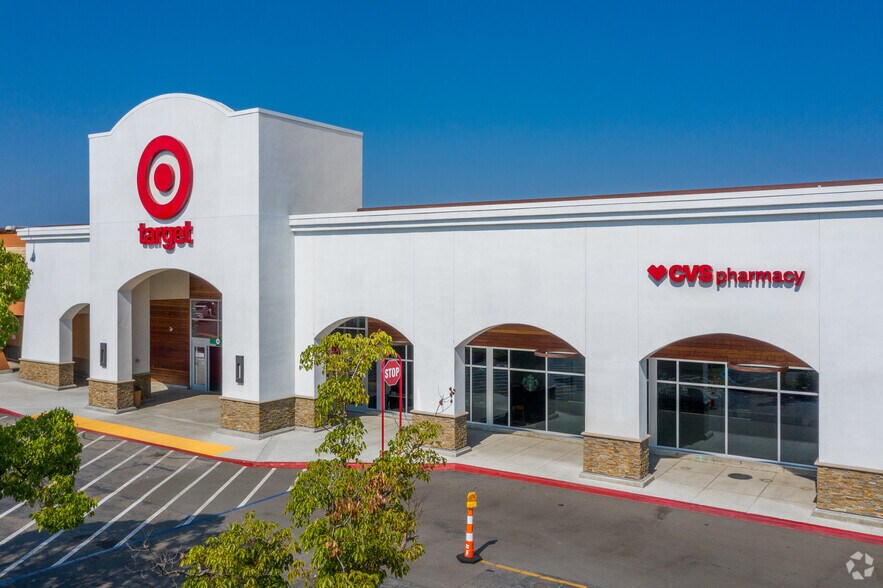 Primary Photo Of 427-499 College Blvd, Oceanside Unknown For Lease