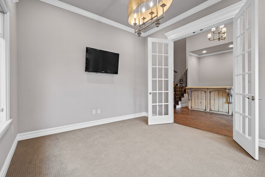 More Photos Of 6281 E 120th Ct, Tulsa Medical For Lease