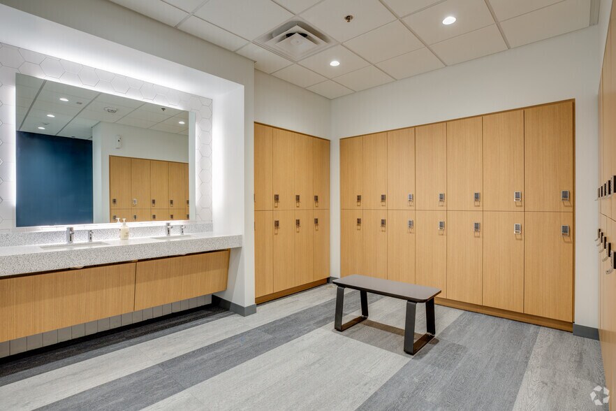 More Photos Of 20022 N 31st Ave, Phoenix Office For Lease