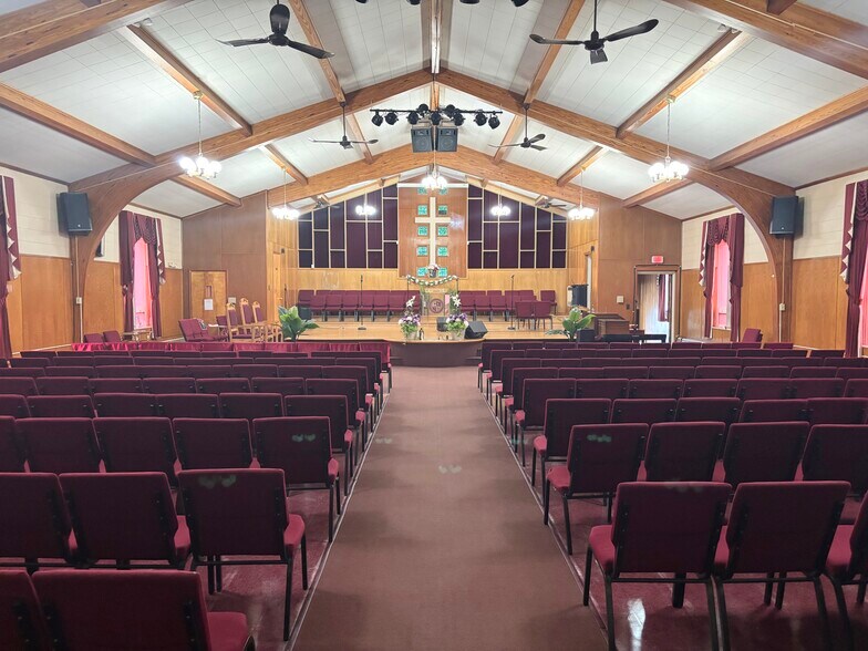 More Photos Of 15003 Joy Rd, Detroit Religious Facility For Sale